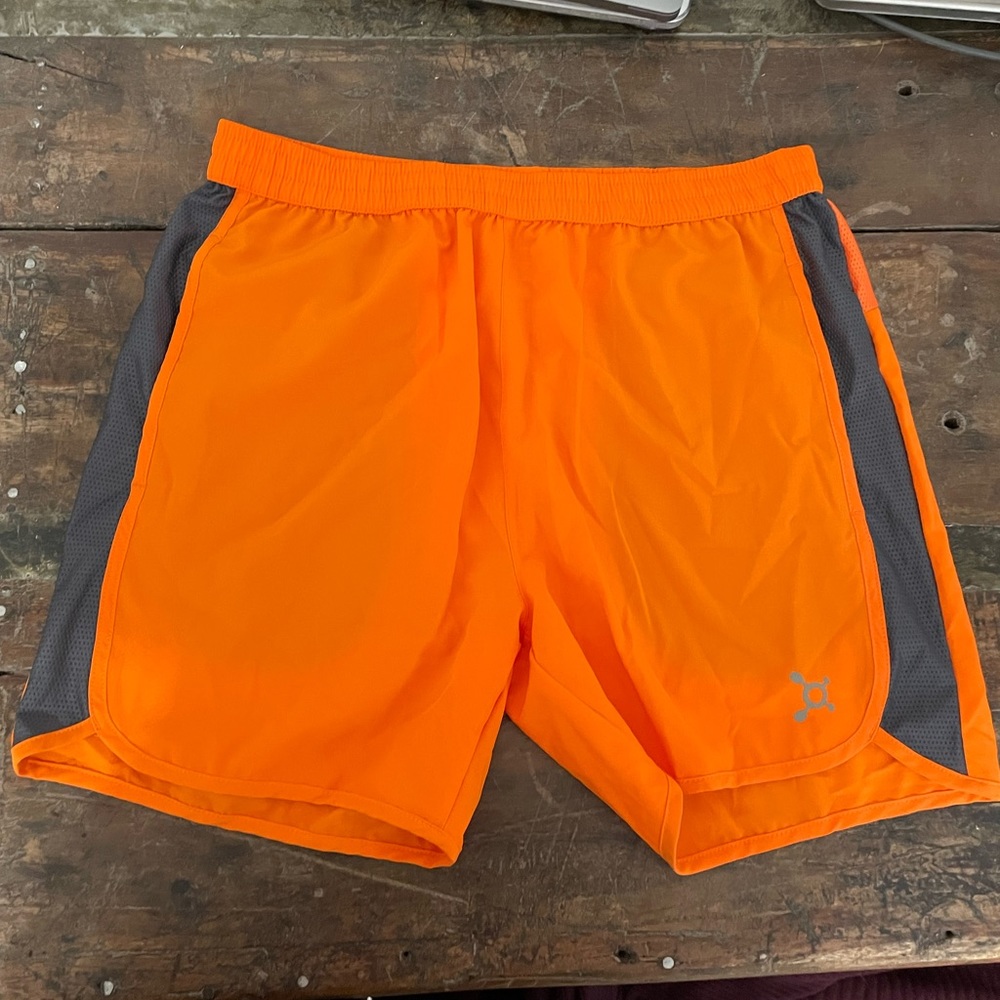 Orangetheory workout shorts. Size M
